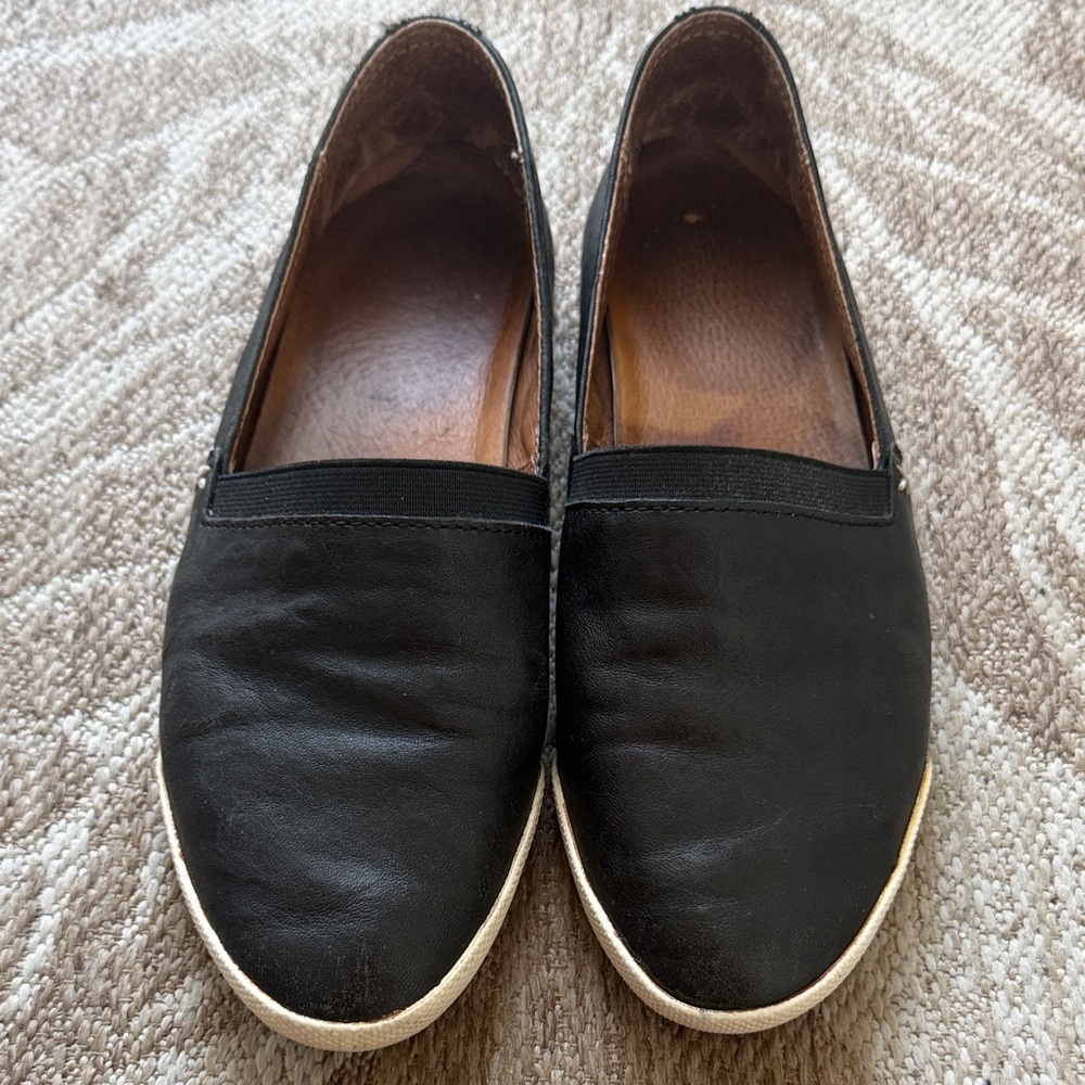 Frye Black Leather Women's Loafers